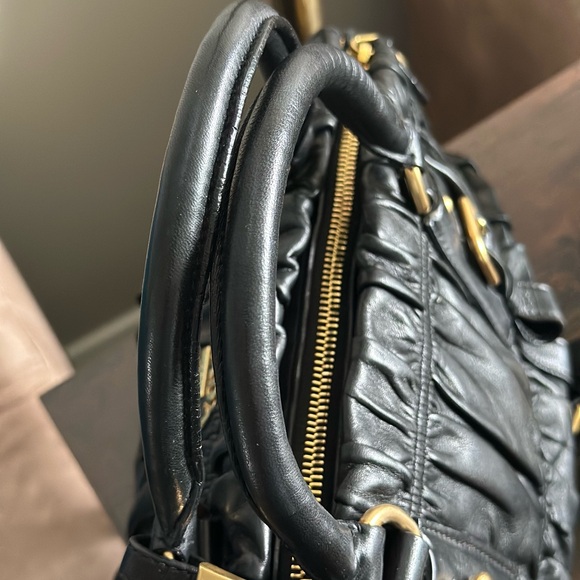 Nappa Gaufre Handle Bag w/ Strap - Picture 6 of 9